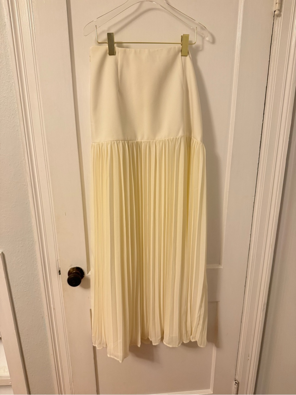 Meshki Ivory Jillian Pleated Maxi Skirt